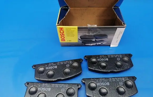 Toyota MR2 (W10) I Brake pads (front) 0986468701