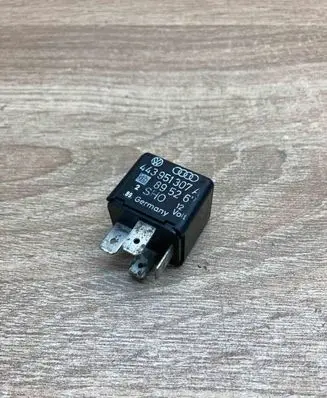 Audi 80 90 S2 B4 Other relay 443951307A 895267 259