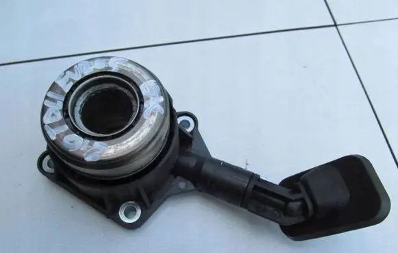 Ford Kuga I Clutch release bearing slave cylinder 