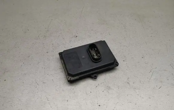 Volkswagen Golf VII Headlight ballast module Xenon 5N0941329