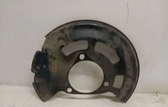 Chevrolet Volt II Front brake disc dust cover plate 13362308