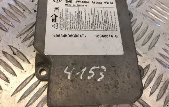 Volkswagen PASSAT B5.5 Airbag control unit/module 1C0909605B 4153