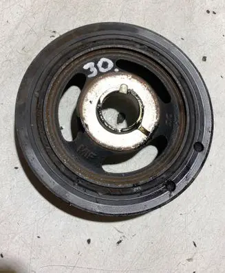 Ford Grand C-MAX Crankshaft pulley 9654961080