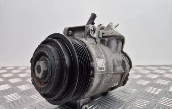 Mercedes-Benz E W212 Air conditioning (A/C) compressor (pump) A0032304811 4471500900 6SEU16C