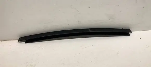 BMW M5 F90 Rear door window/glass frame 51357390141 7390141 3963