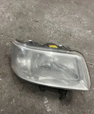 Volkswagen Transporter - Caravelle T5 Headlight/headlamp 7H2941016N 0301191702 13681369