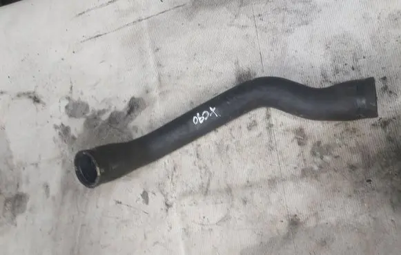 Volvo XC90 Engine coolant pipe/hose 30680913
