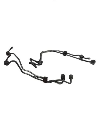 Toyota Land Cruiser (BJ70) Fuel injector supply line/pipe 