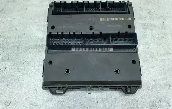Skoda Fabia Mk2 (5J) Comfort/convenience module 6Q2937049F