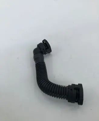Volkswagen PASSAT B8 Breather/breather pipe/hose 04l103493