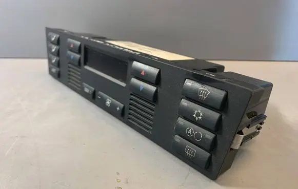 BMW 5 E39 Climate control unit 6916641 01375014 900250950002