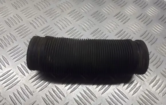 Skoda Fabia Mk1 (6Y) Intake resonator 6U0129627