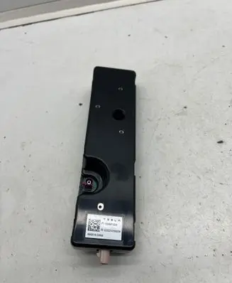 Tesla Model X Bluetooth antenna 159468700E EFD322147008706