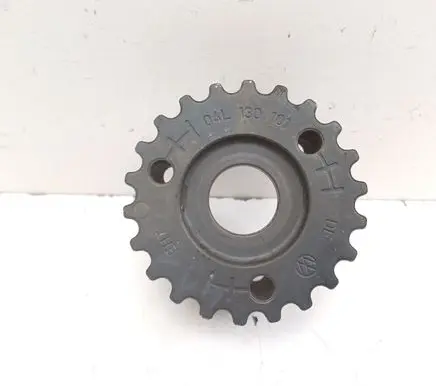 Volkswagen Caddy Fuel pump gear (pulley) 04L130111A 04L130101