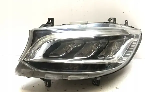 Mercedes-Benz Sprinter W907 W910 Headlights/headlamps set 
