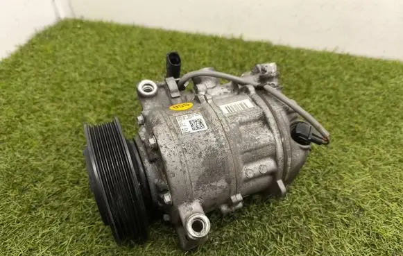Audi A4 S4 B8 8K Air conditioning (A/C) compressor (pump) 8T0260805H 6SES14C 4471504302