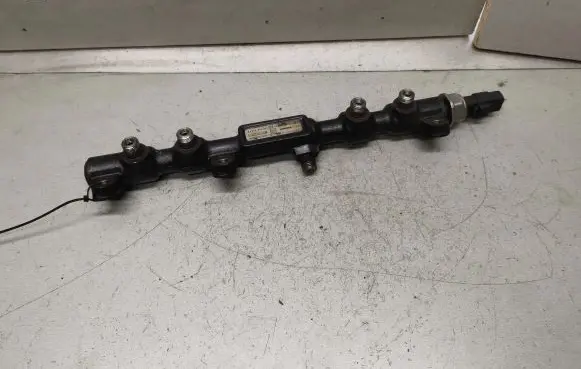 Ford Mondeo Mk III Fuel main line pipe 2S7Q9D280AE