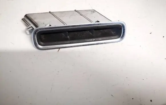 Volvo S80 Dash center air vent grill 30755425