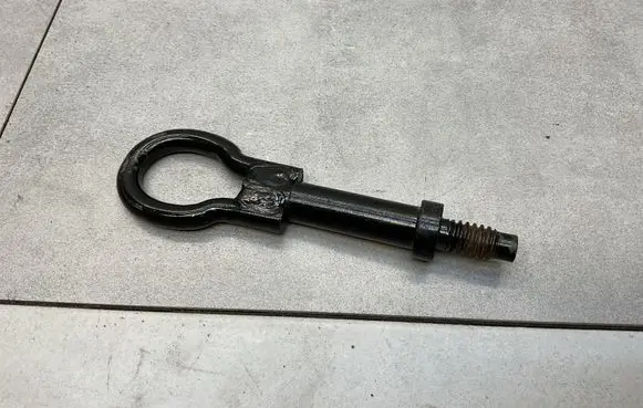 Ford Kuga II Towing hook eye 