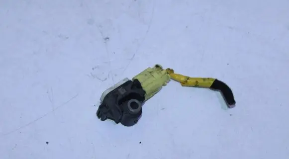Alfa Romeo Giulietta Airbag deployment crash/impact sensor 50509587
