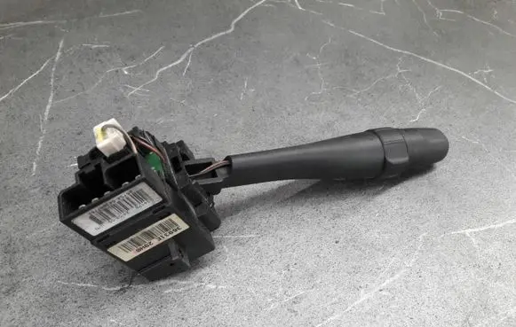 Nissan Micra Fog light switch 36931E