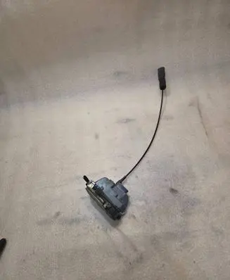 Renault Espace IV Rear door lock 017958Z98 DEN209