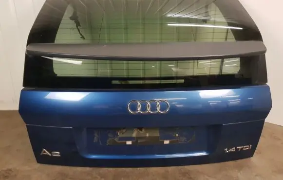 Audi A2 Tailgate/trunk/boot lid