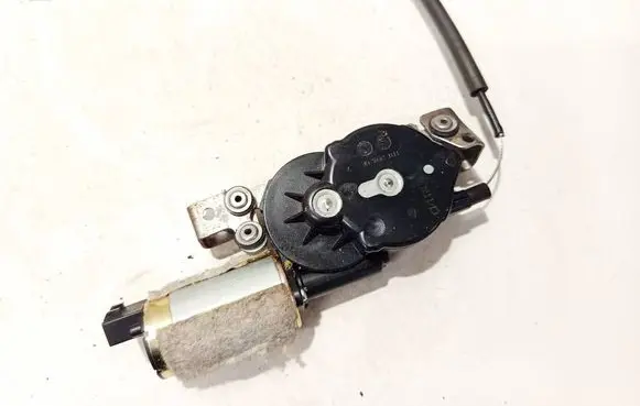 Audi A4 S4 B6 8E 8H Seat adjustment motor 
