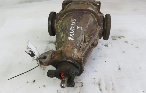 Mercedes-Benz E W124 Rear differential 