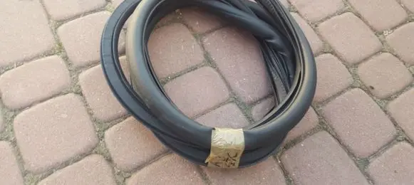 Opel Astra J Rubber seal loading door 