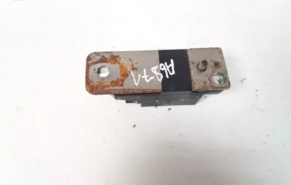 Renault Megane I Airbag deployment crash/impact sensor 7700437300b 550759900
