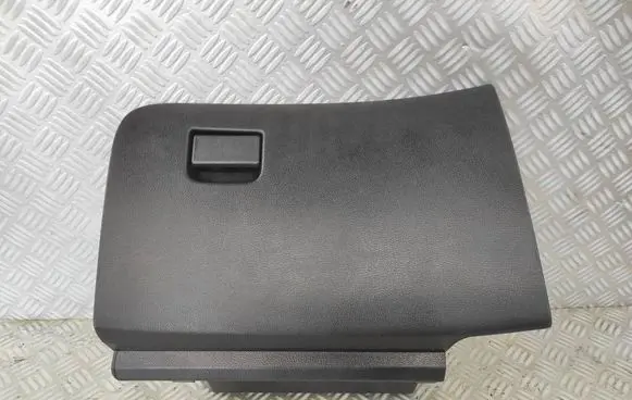 Nissan Qashqai Glove box 685104EH0A 685P34EH0A