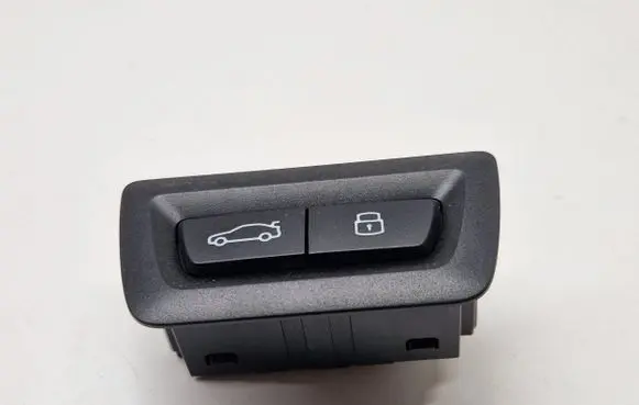 BMW i4 Tailgate/boot open switch button 5A64C25