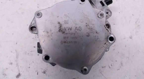Skoda Superb B6 (3T) Vacuum pump 06J145100B