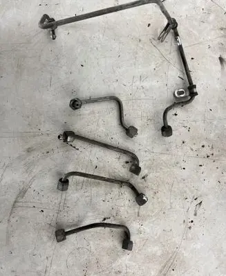 Ford Transit Fuel injector supply line/pipe 