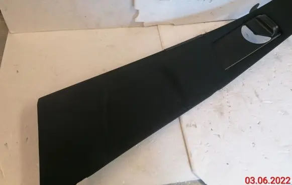 Mercedes-Benz S W221 (B) pillar trim (top) A2216830155