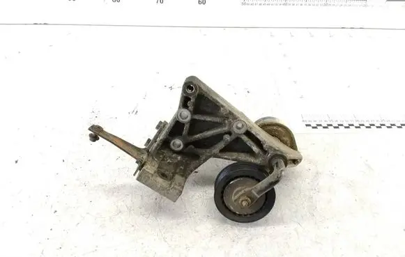 Volkswagen Transporter - Caravelle T4 Alternator belt tensioner 701422903A