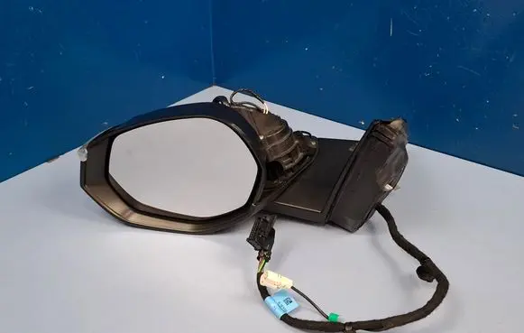 Peugeot 3008 III Front door electric wing mirror 98433523XK E1041685