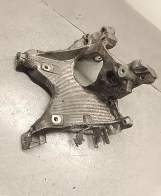 Audi A4 S4 B9 Engine mounting bracket 8W0399296E