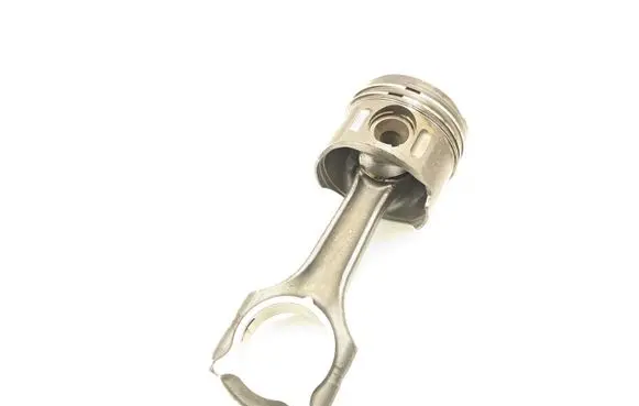 Chrysler PT Cruiser Piston with connecting rod 