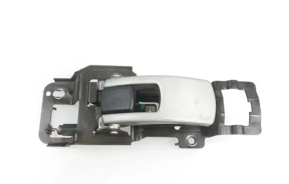 Chevrolet Equinox Rear door interior handle trim 