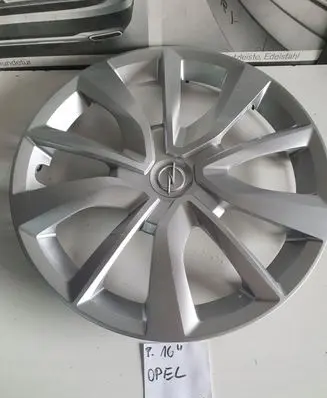 Opel Zafira C R16 wheel hub/cap/trim 
