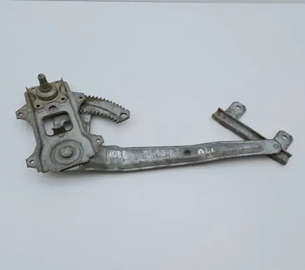 Mercedes-Benz E W210 Rear door manual window regulator