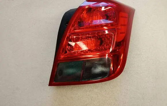 Chevrolet Trax Rear/tail lights 13686