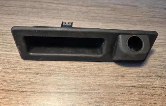 BMW 2 F46 Tailgate/trunk/boot exterior handle 7345700 10822910