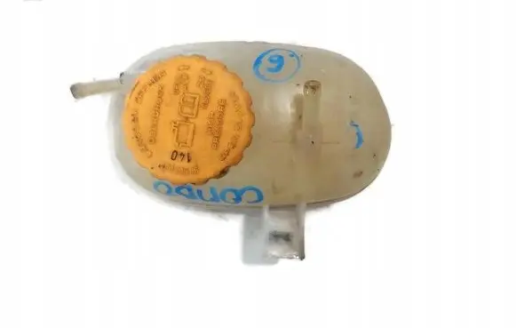 Opel Combo C AdBlue liquid reservoir 