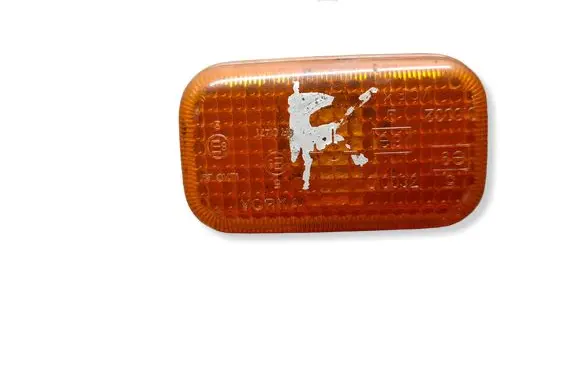 Nissan Terrano Front fender indicator light 261600F000