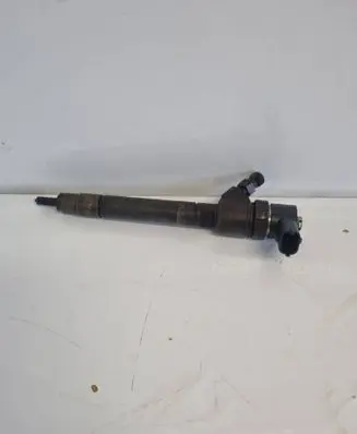 Fuel injector
