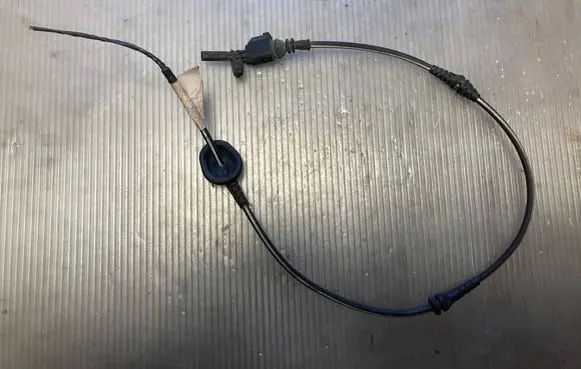 Volkswagen Tiguan ABS rear brake sensor 6E0973702