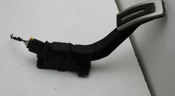 Audi A3 S3 8V Accelerator throttle pedal 5Q2723503D